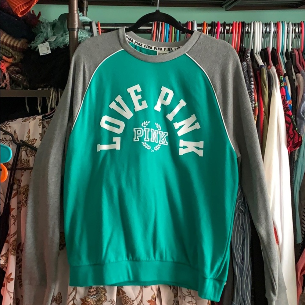 Like new VS Pink green logo crew